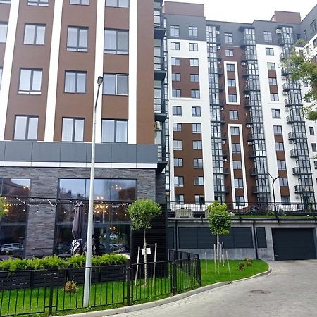 Ferienwohnung Дуже Файна Квартира В Самому Центрі!!!!Переконайся!! Riwne Exterior foto