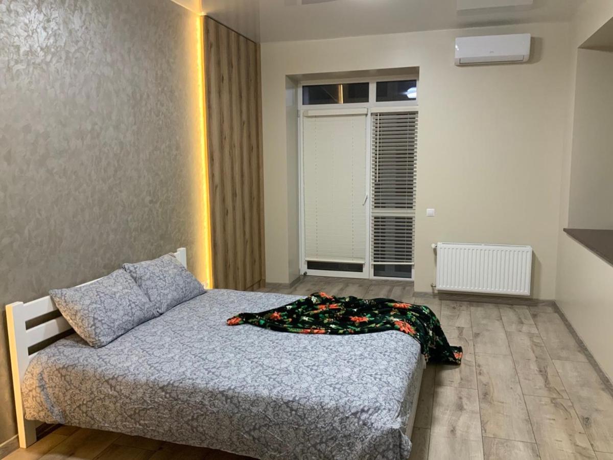 Ferienwohnung Дуже Файна Квартира В Самому Центрі!!!!Переконайся!! Riwne Exterior foto