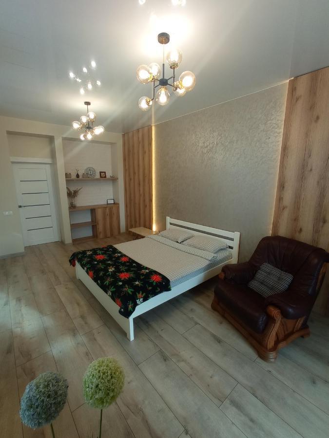 Ferienwohnung Дуже Файна Квартира В Самому Центрі!!!!Переконайся!! Riwne Exterior foto