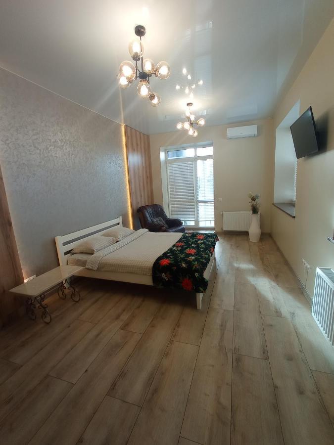 Ferienwohnung Дуже Файна Квартира В Самому Центрі!!!!Переконайся!! Riwne Exterior foto